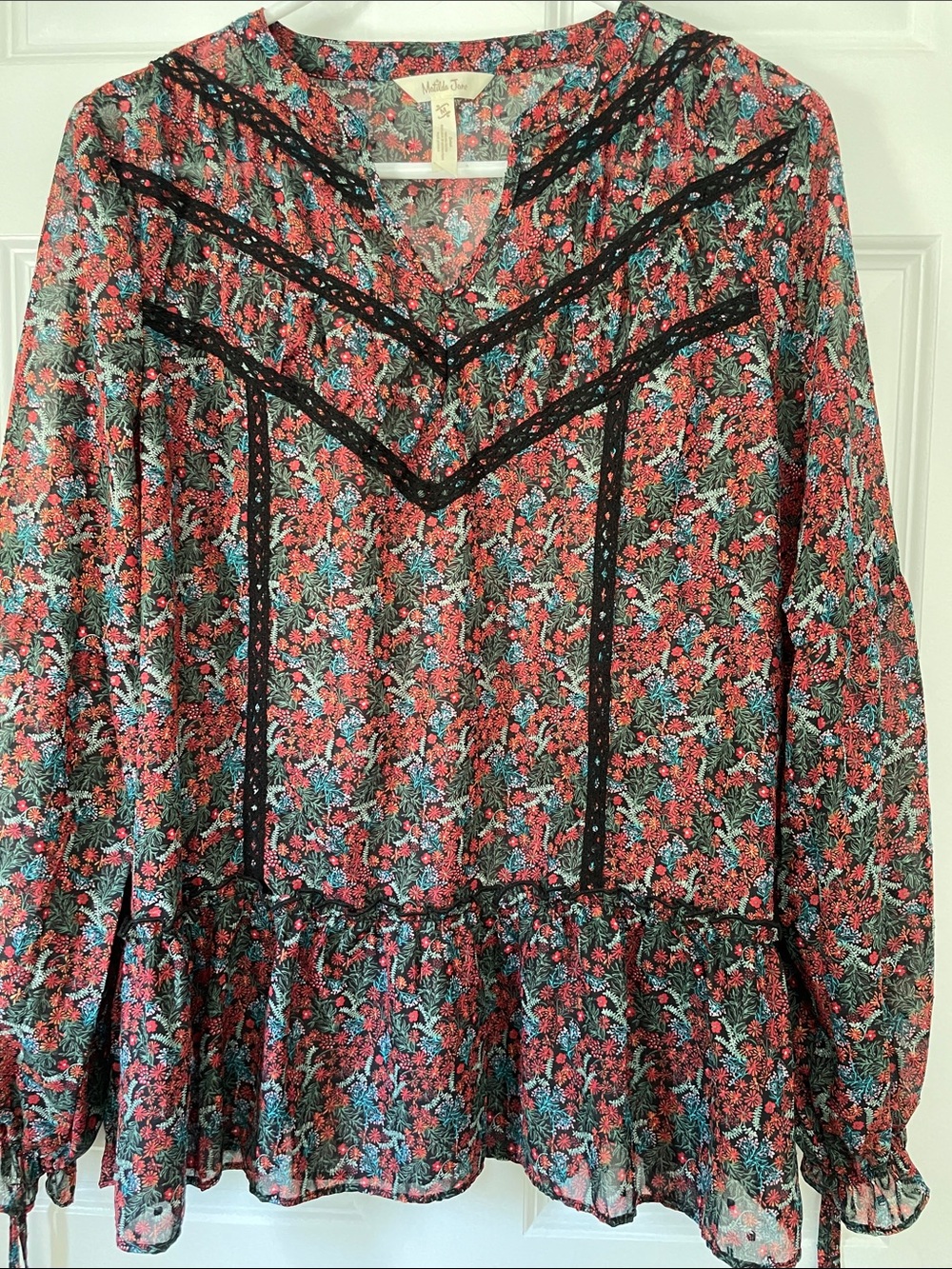 Matilda Jane floral long sleeve peasant top size Medium